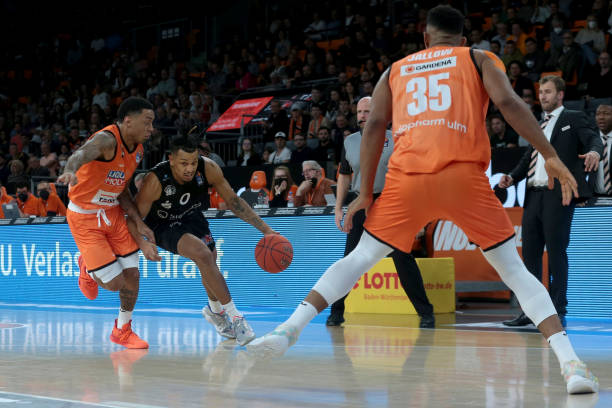 球队的积极 球队的积极