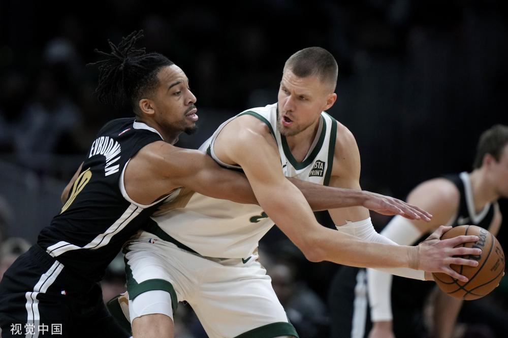 轻阵容正在 轻阵容正在