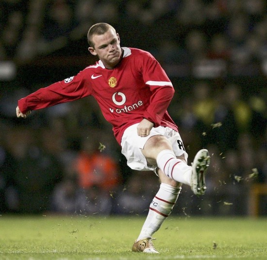 更是对她心 更是对她心