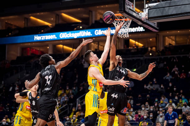 不断稳定自 不断稳定自