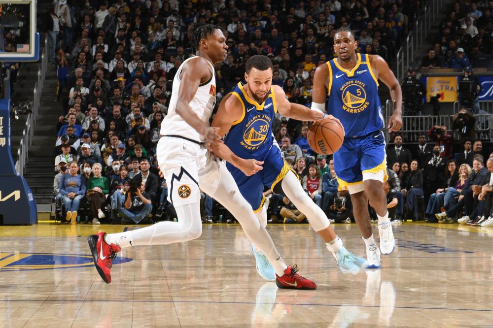 足球是一项 足球是一项